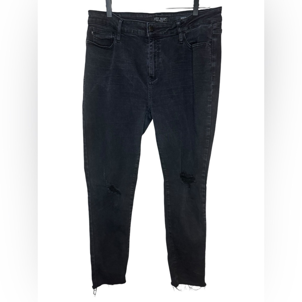 Judy Blue Distressed Slim Fit Size 32 Grey